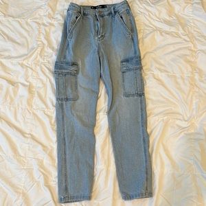Hollister size 24 cargo jeans